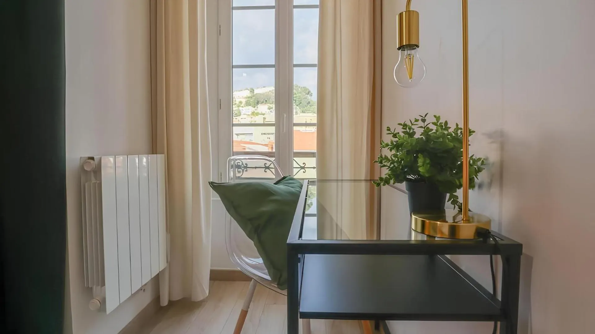 Magnifique Appartement, Plein Centre, Cozy Menton Apartment
