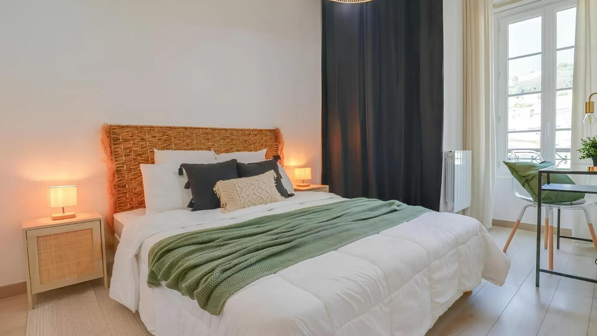 Magnifique Appartement, Plein Centre, Cozy Menton Apartment