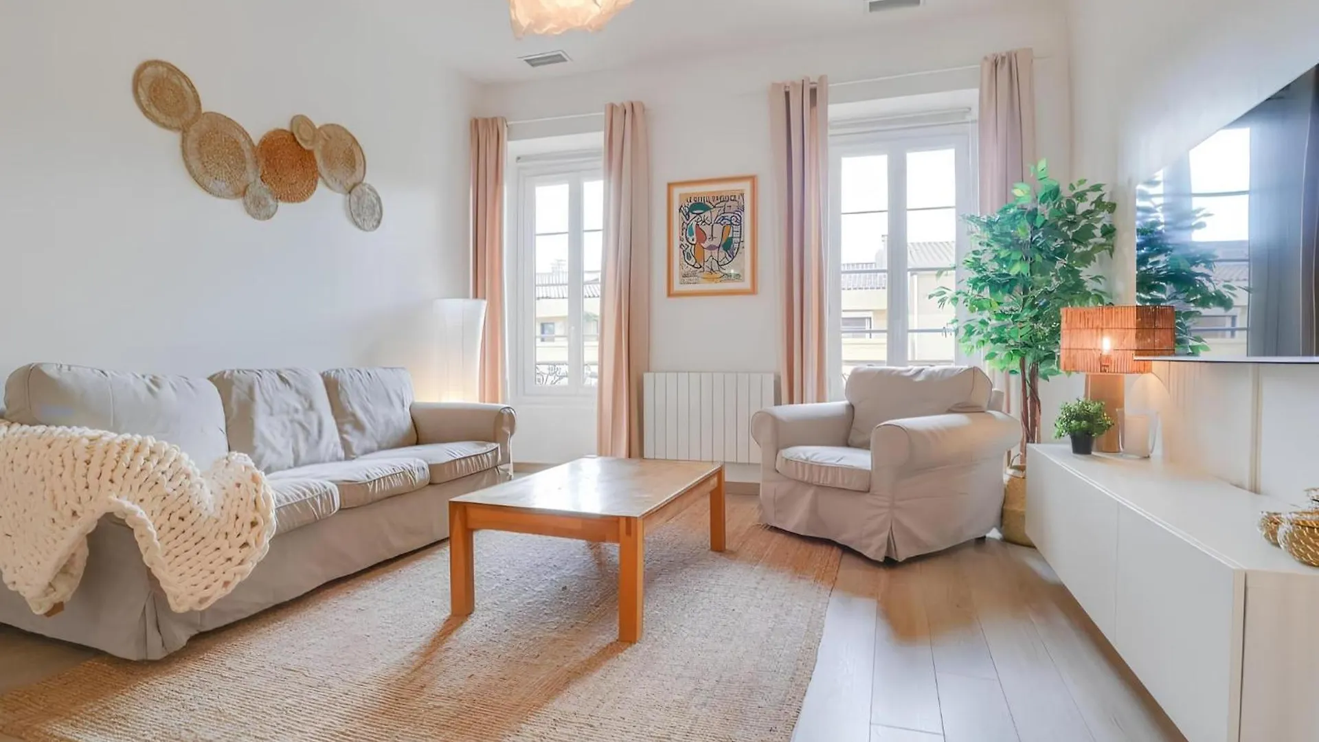 Magnifique Appartement, Plein Centre, Cozy Menton
